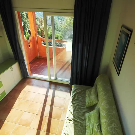 Marina Di Pinarello, 2 For 2 Pers Appartement Zonza