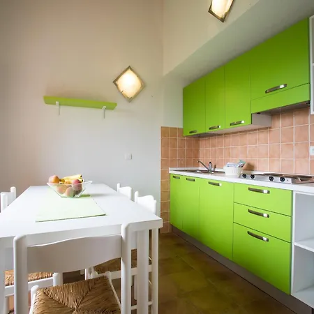 Marina Di Pinarello, 2 For 2 Pers Appartement *